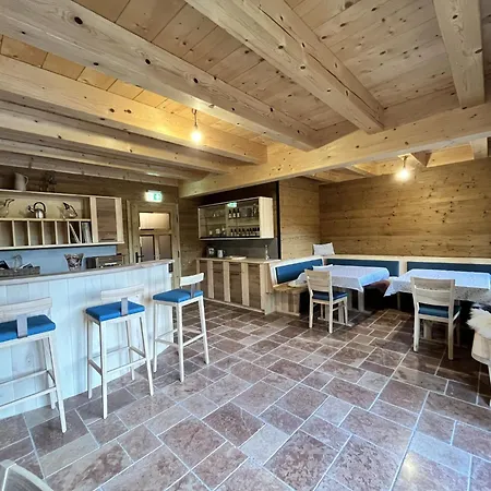 Chalet Chalet Mariandl Alm By Interhome *